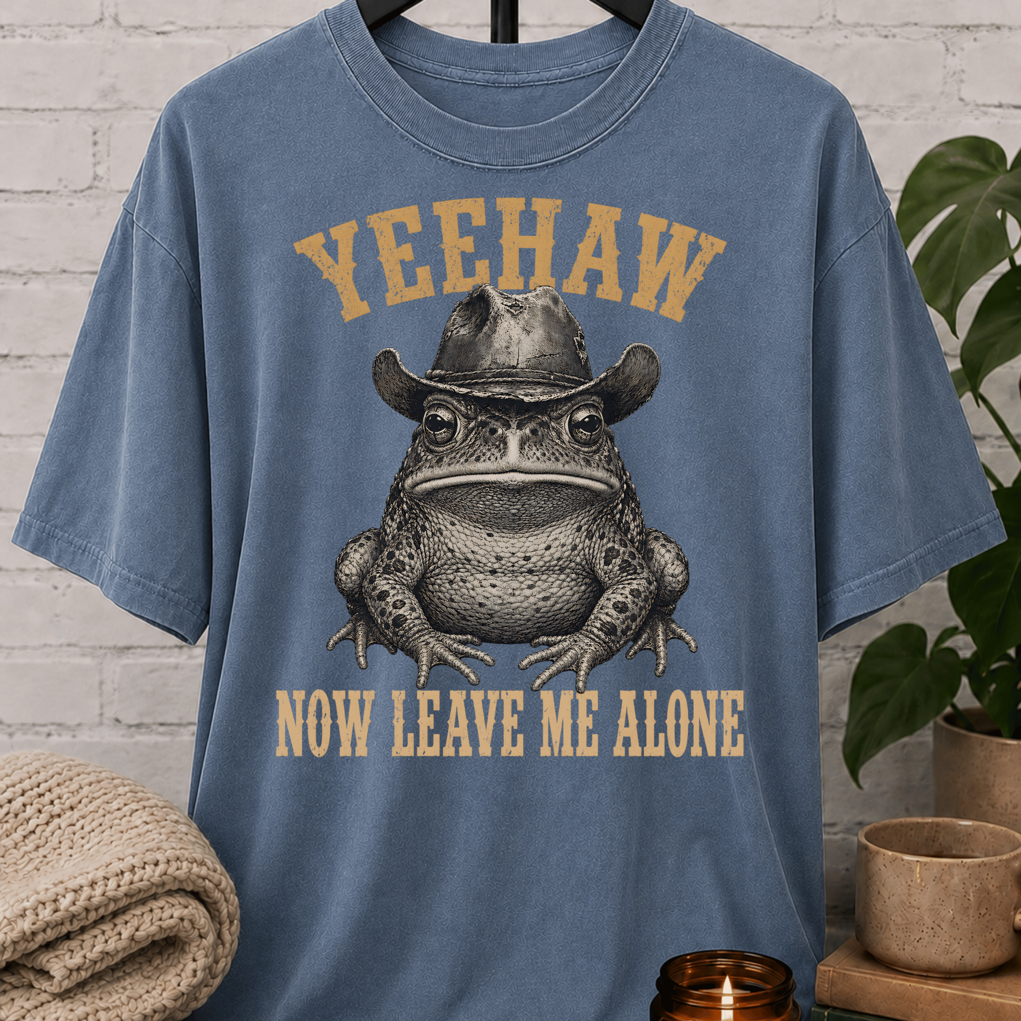 Frog in Cowboy Hat T-Shirt