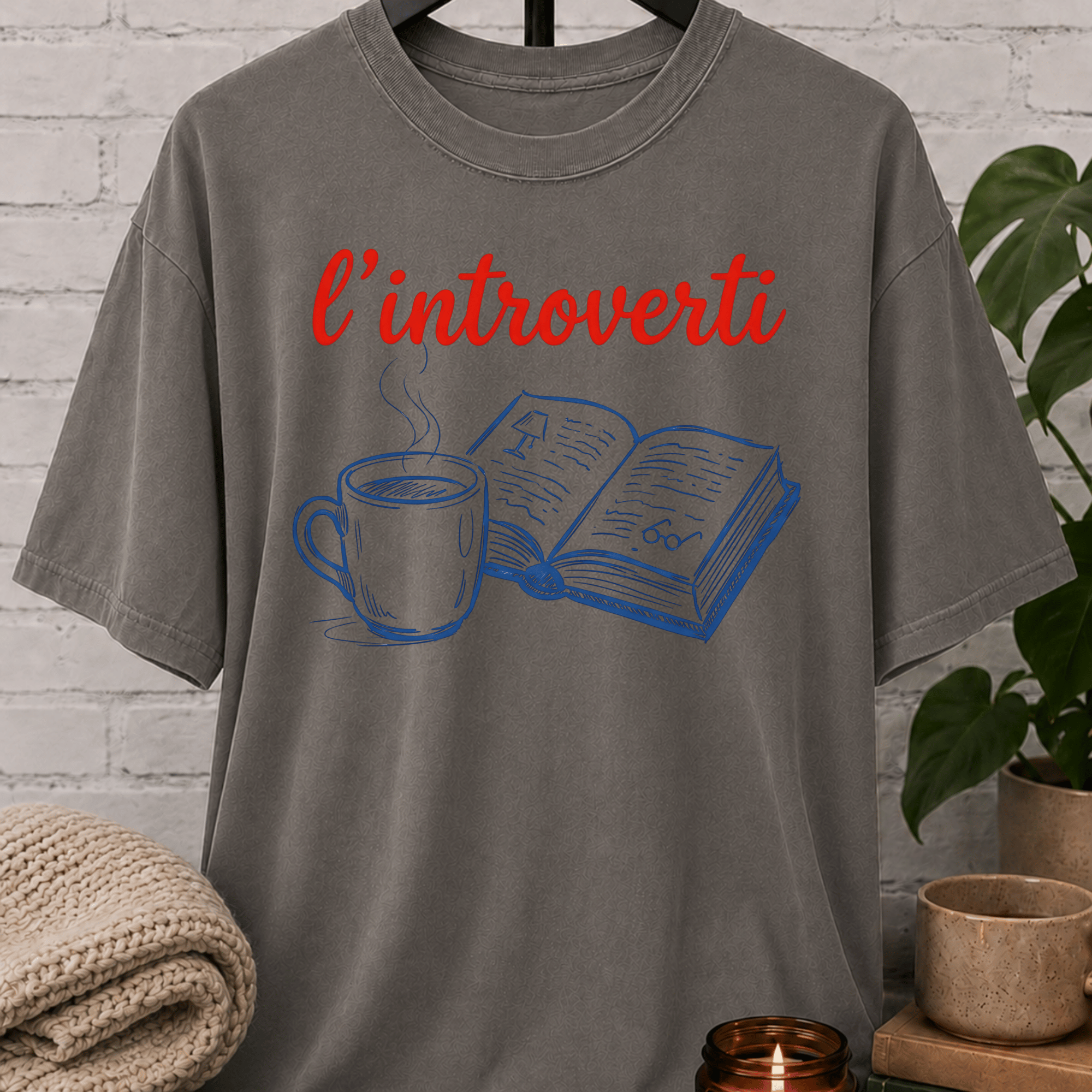 l'introverti (The Introvert) T-Shirt