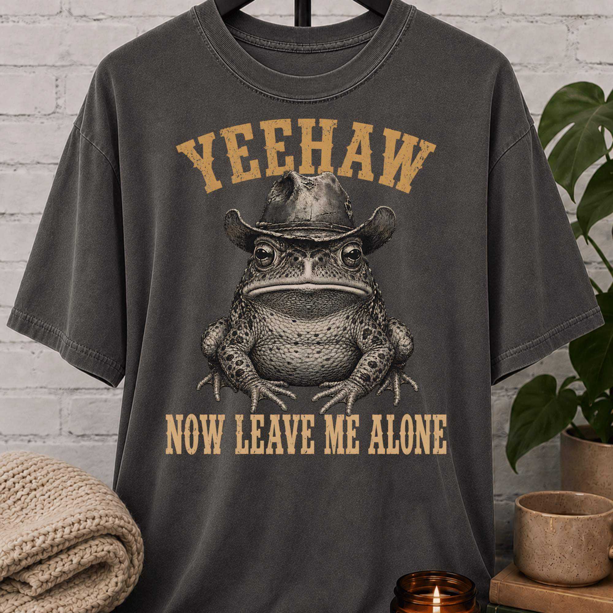 Frog in Cowboy Hat T-Shirt